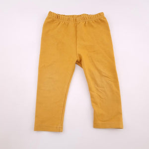 <b><span style="background-color: #FFC808"><font color="black">&nbsp;*PLAYGROUND*&nbsp;</font></span></b> 12-18M Girls Mustard Leggings - Ackermans